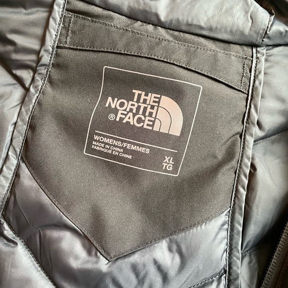 North Face Women’s Corefire Down Jacket - Picture 6 of 8